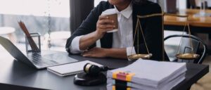 Professionnel du droit au travail